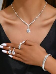 Women's & Men's Clothing, Shop Online Fashion